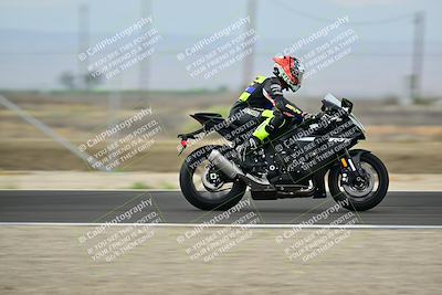 media/Apr-18-2025-TrackDaz (Fri) [[45f5874c44]]/C Group/Session 1 (Turn 7)/